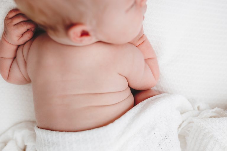 newborn photographer folkestone