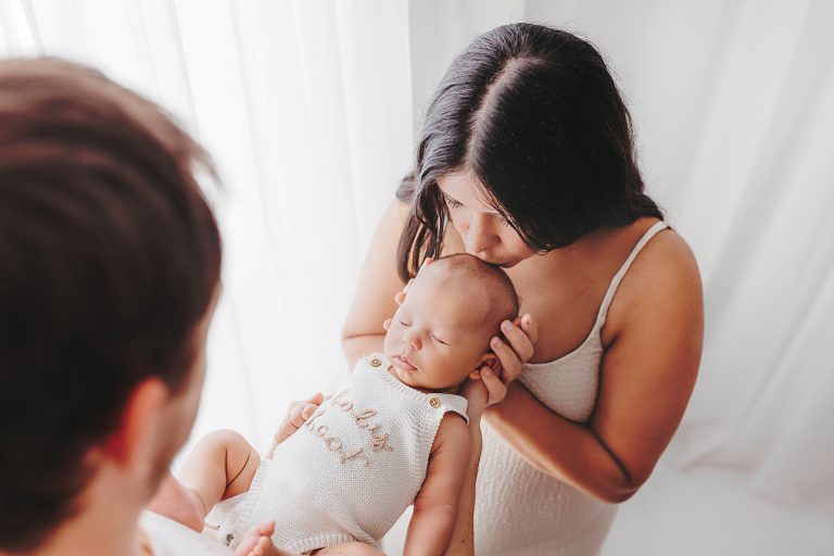 newborn photographer ashford
